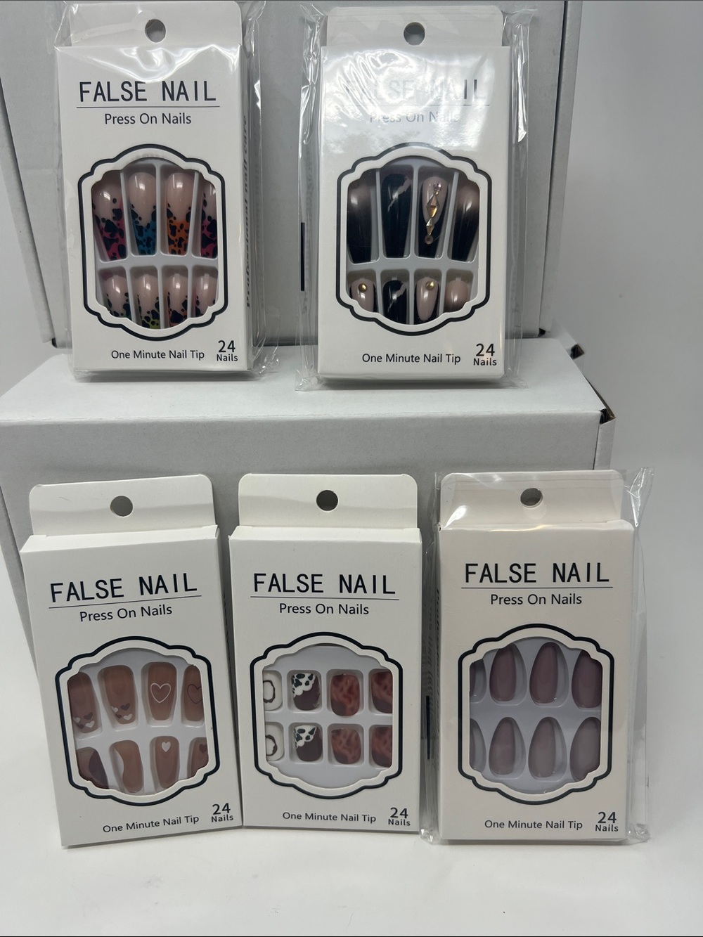 Bundle of 5 sets of assorted press on nails-11